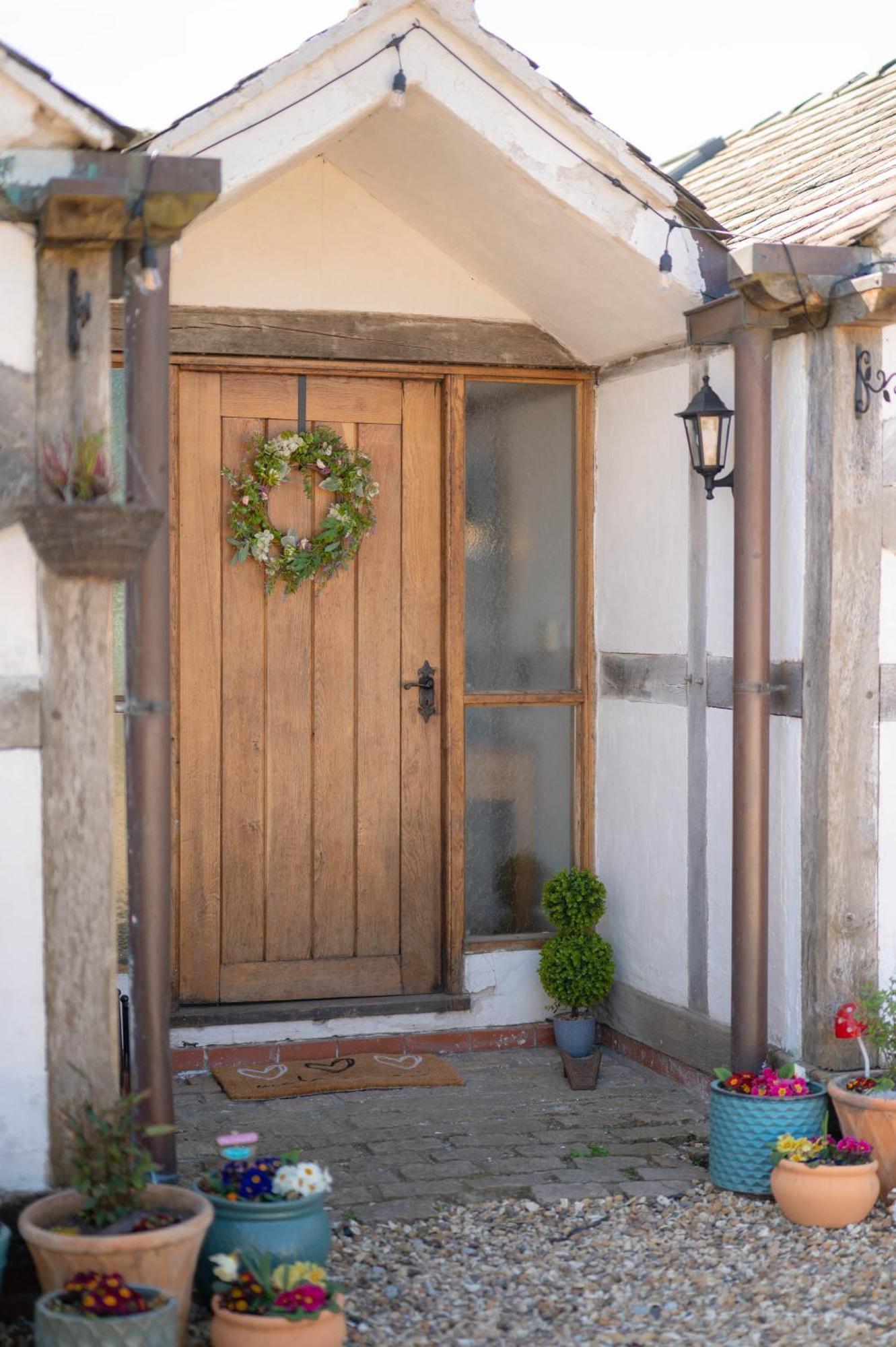 Barnacre Green Cottage - Eco-Friendly Cosy Cottage Moreton  エクステリア 写真