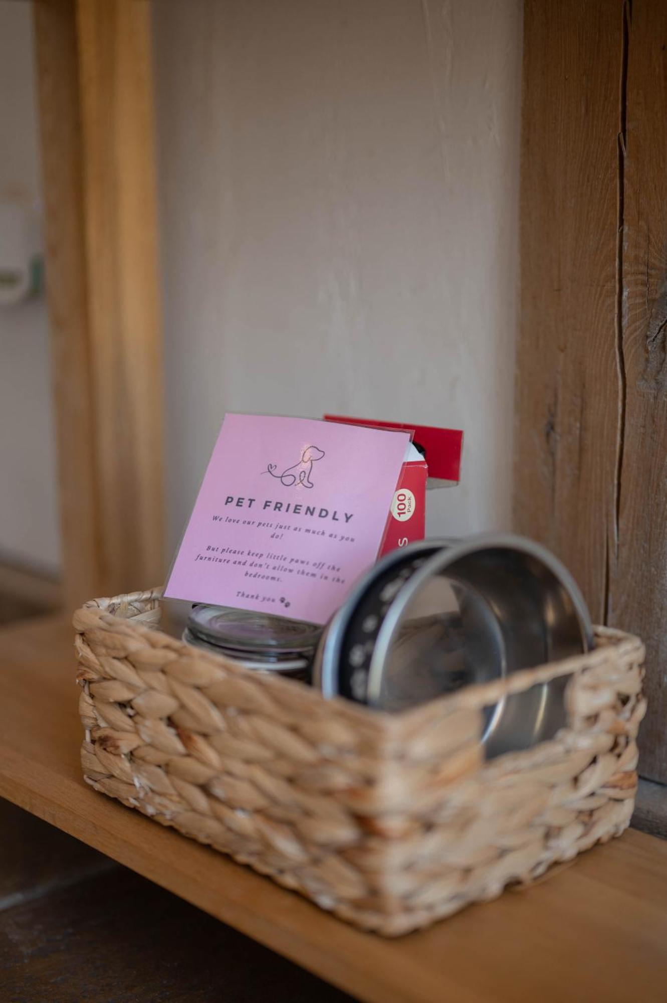 Barnacre Green Cottage - Eco-Friendly Cosy Cottage Moreton  エクステリア 写真